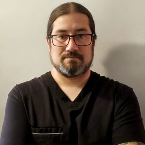 Pablo González Ramírez Cirugía General - Clínica Nervet